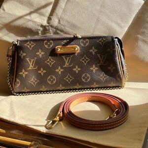 Authentic Louis Vuitton Monogram Eva Clutch/ Crossbody/Pochette